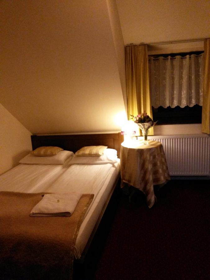 Casa Veche Hotel Sibiu Kamer foto